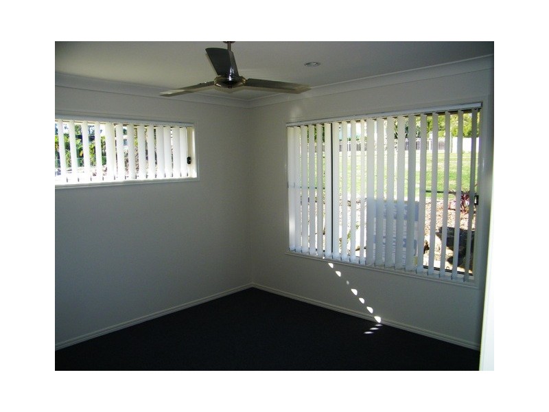 70 Avon Street, Leichhardt QLD 4305