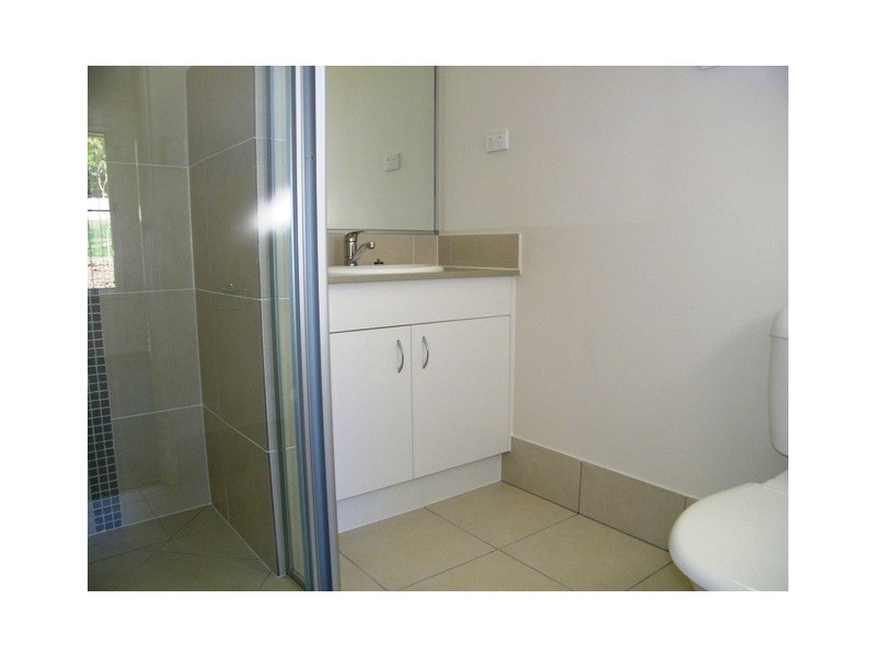 70 Avon Street, Leichhardt QLD 4305