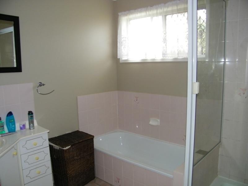 14 Equestrian Drive, Yamanto QLD 4305