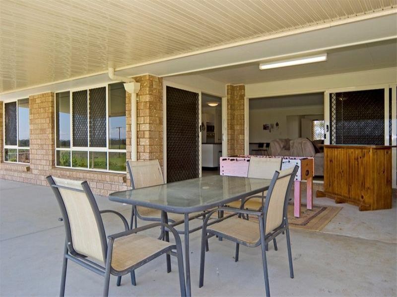 20 Ivory Close, Peak Crossing QLD 4306