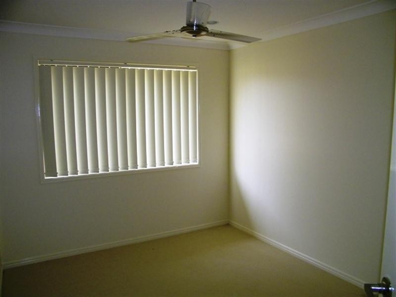 52 Dornoch Crescent, Raceview QLD 4305