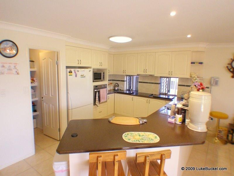 Raceview QLD 4305