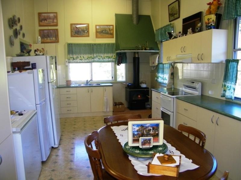 37 McGregor Street, Harrisville QLD 4307