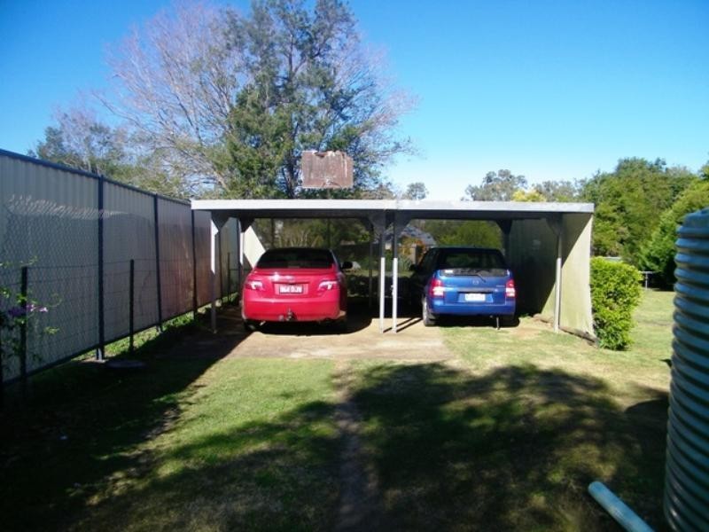 37 McGregor Street, Harrisville QLD 4307