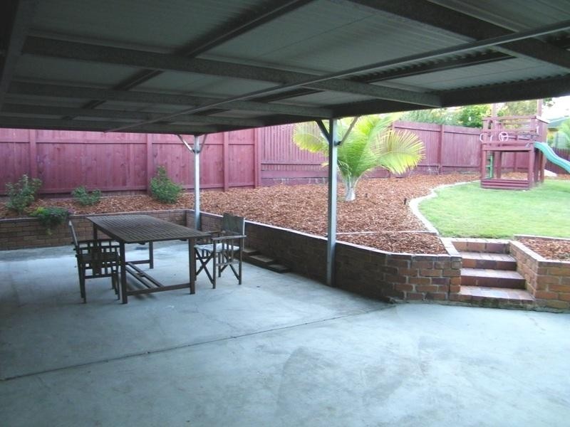 3 Blenheim Crescent, Yamanto QLD 4305