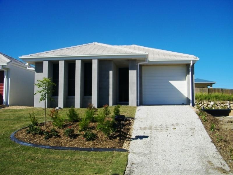 72 Harold Reinhardt Street, Redbank Plains QLD 4301
