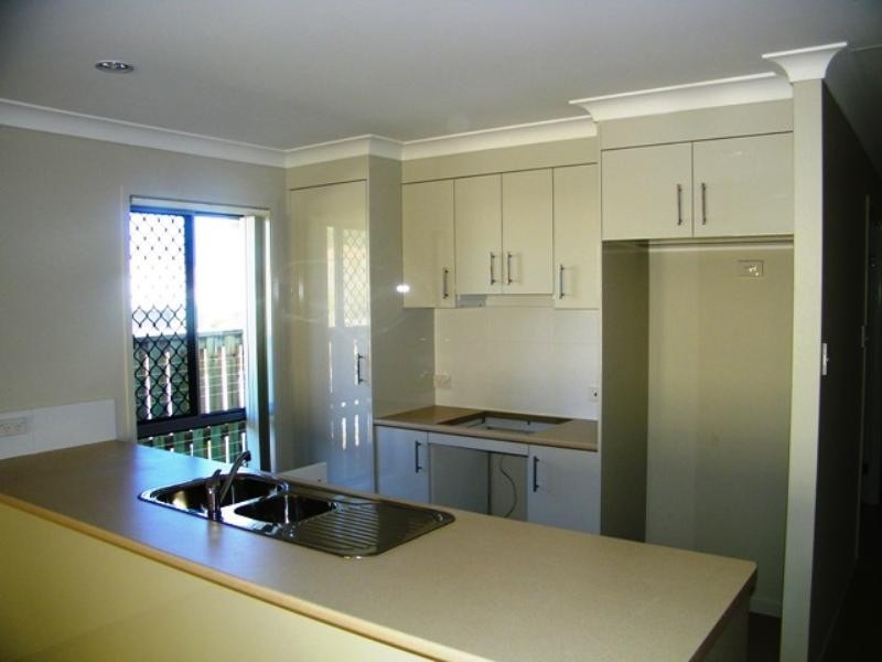 72 Harold Reinhardt Street, Redbank Plains QLD 4301