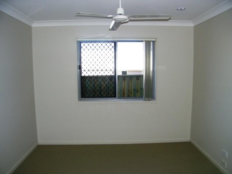 72 Harold Reinhardt Street, Redbank Plains QLD 4301