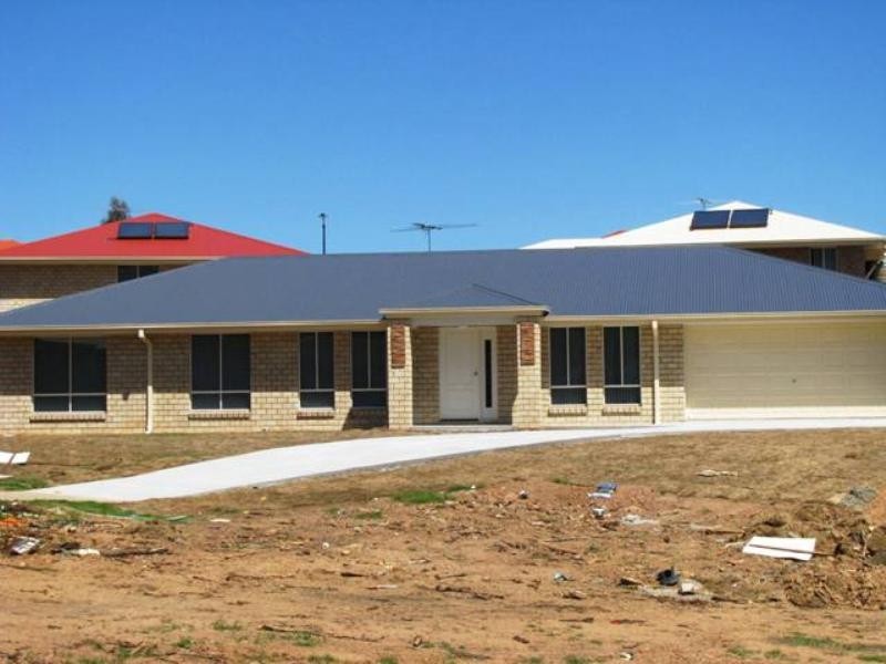 9 Eric Drive, Blackstone QLD 4304