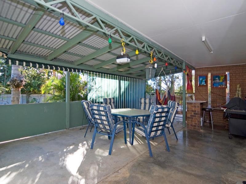 28-30 Hall Street, Yamanto QLD 4305