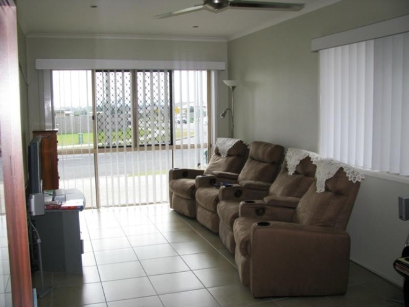 145 Edwards Street, Flinders View QLD 4305