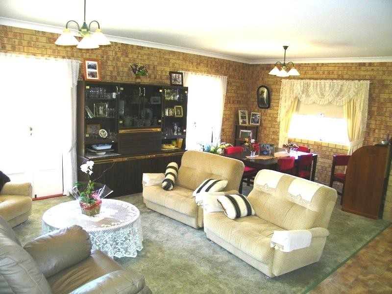 4510 Cunningham Highway, Warrill View QLD 4307