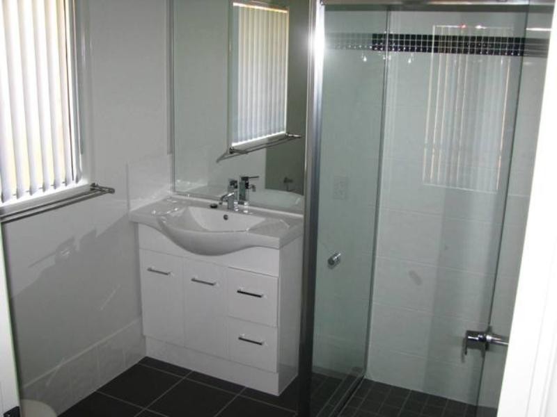 25 Eric Drive, Blackstone QLD 4304