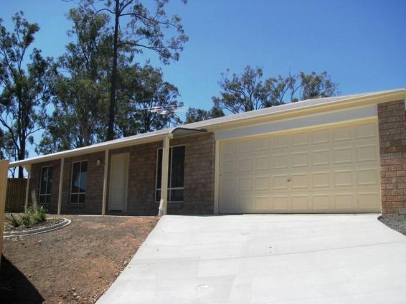 17 Figtree Court, Yamanto QLD 4305