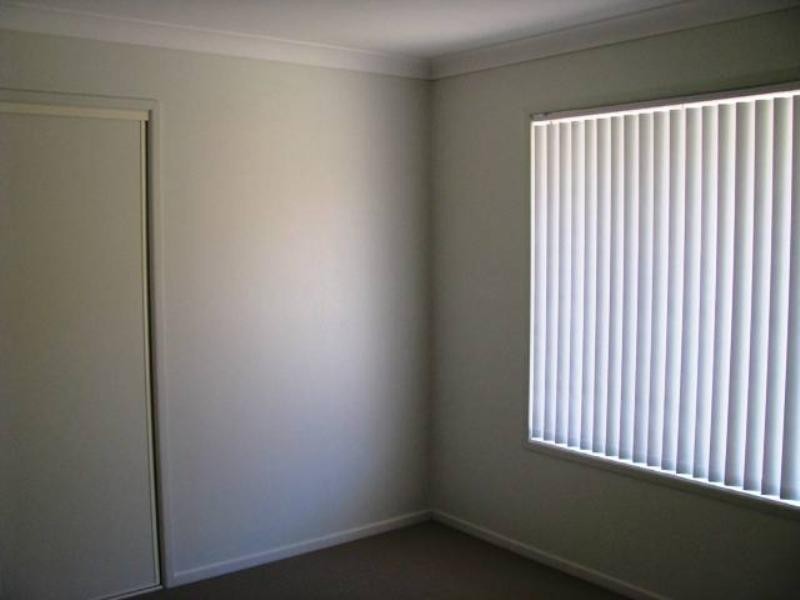 17 Figtree Court, Yamanto QLD 4305