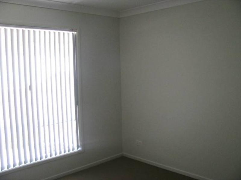 17 Figtree Court, Yamanto QLD 4305