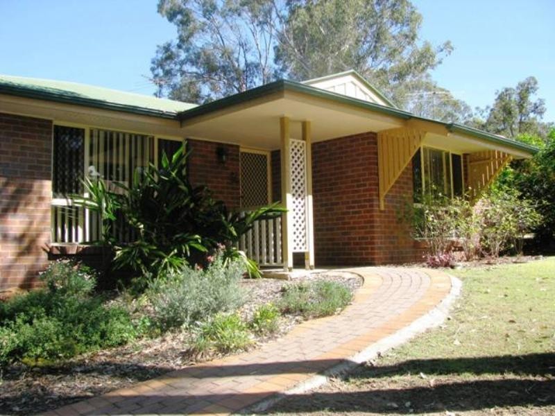 27 Edith Street, North Ipswich QLD 4305