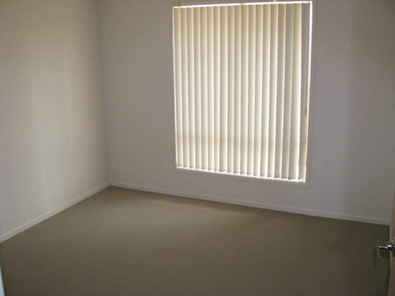 15 Figtree Court, Yamanto QLD 4305