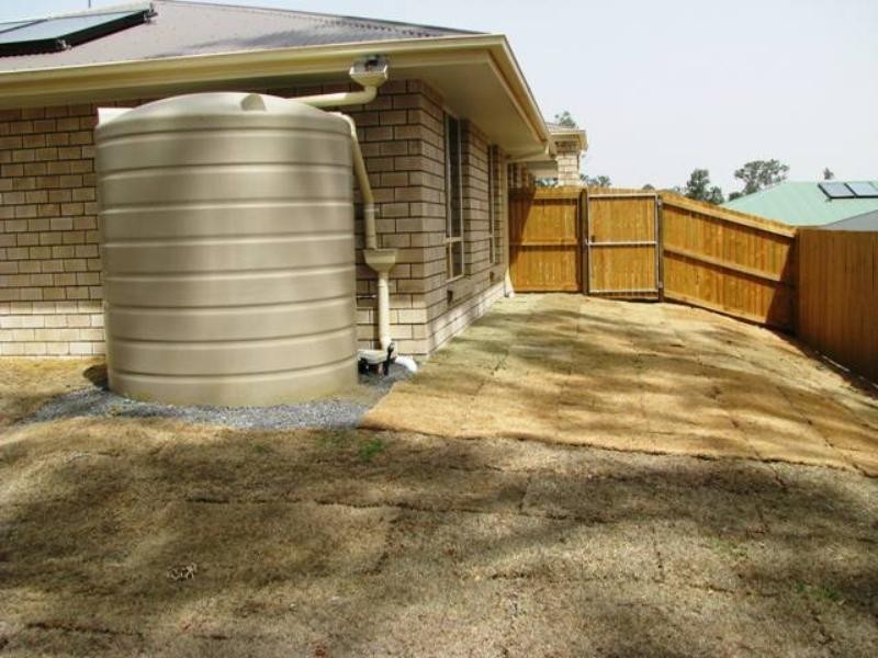 15 Figtree Court, Yamanto QLD 4305