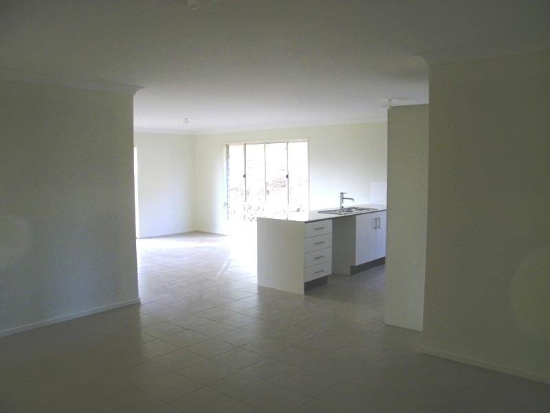 20 Figtree Court, Yamanto QLD 4305