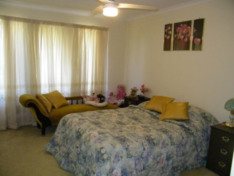 24 Glode Avenue, Churchill QLD 4305