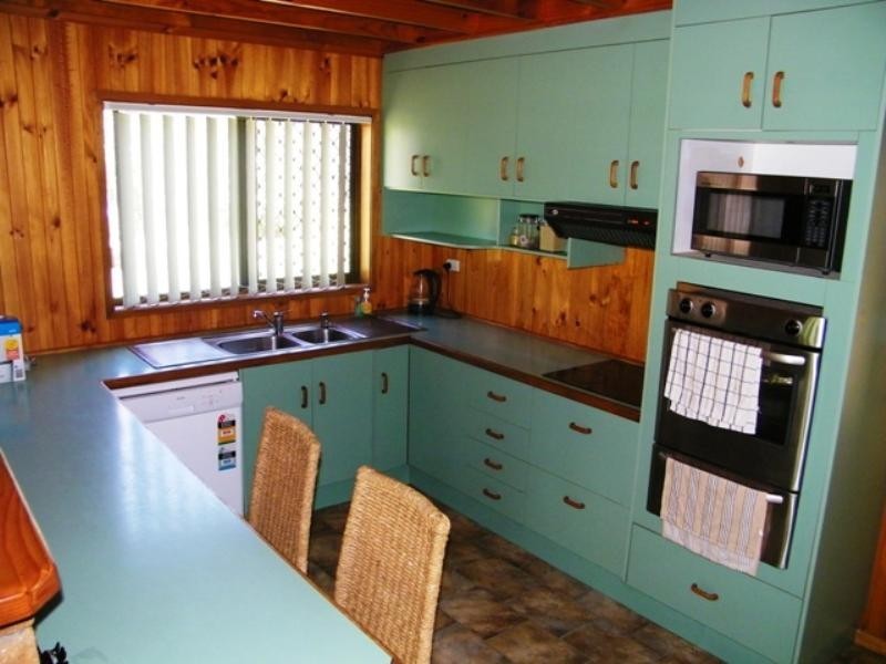 33 Roland Court, Peak Crossing QLD 4306