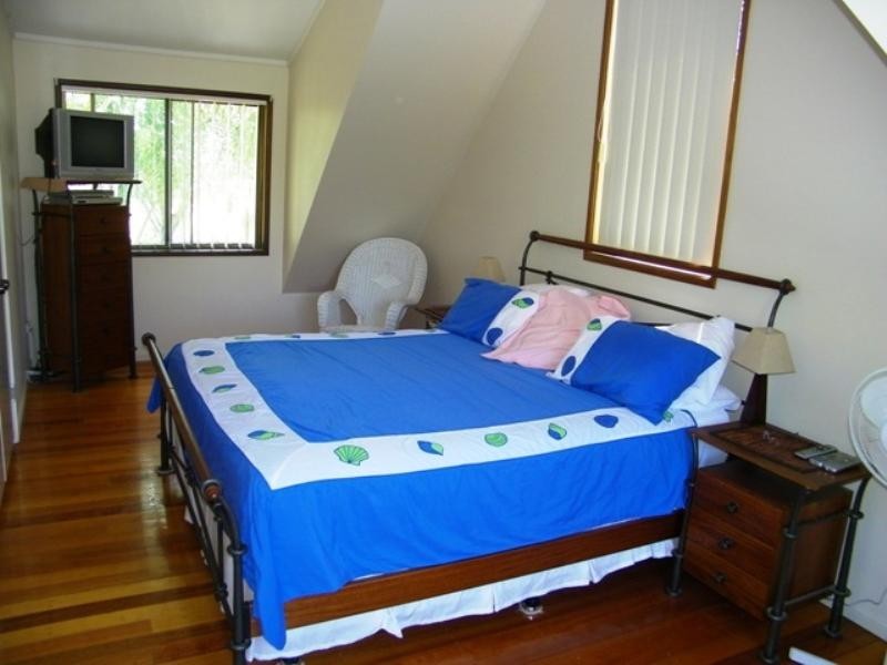 33 Roland Court, Peak Crossing QLD 4306