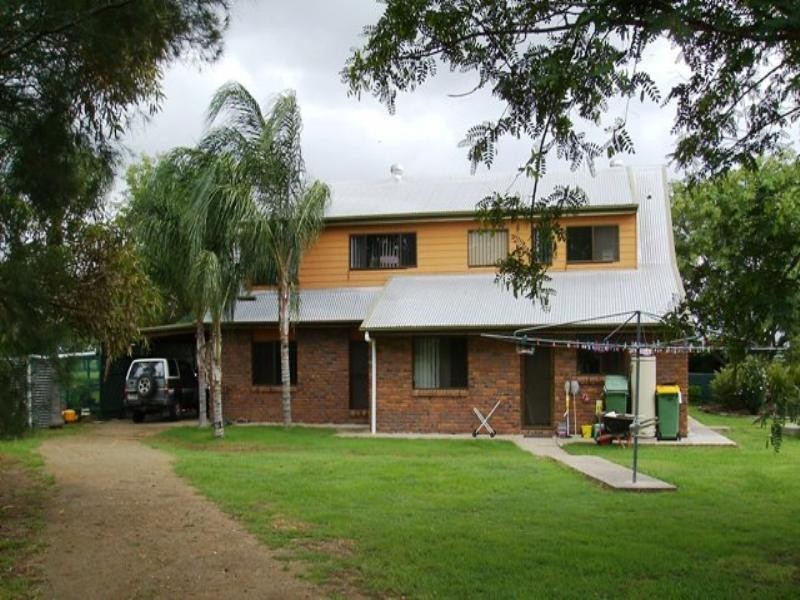 33 Roland Court, Peak Crossing QLD 4306