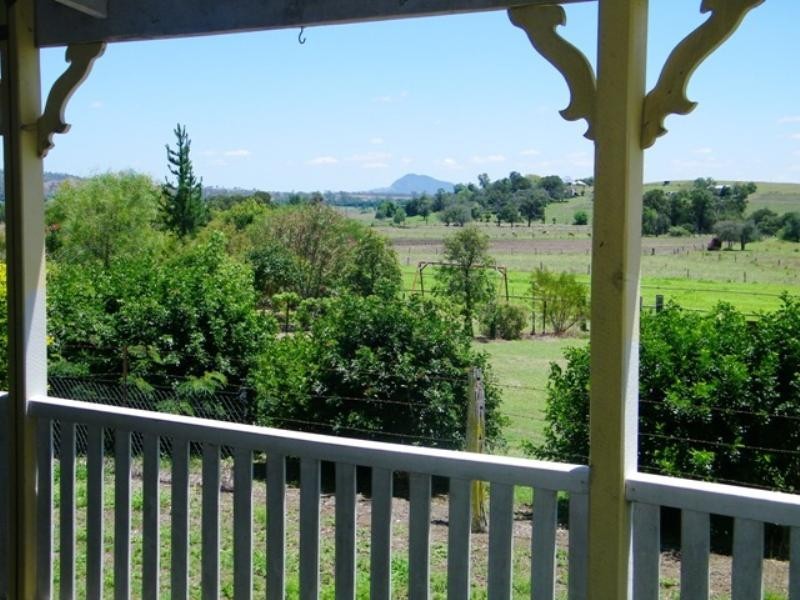 2 Welge Street, Kalbar QLD 4309