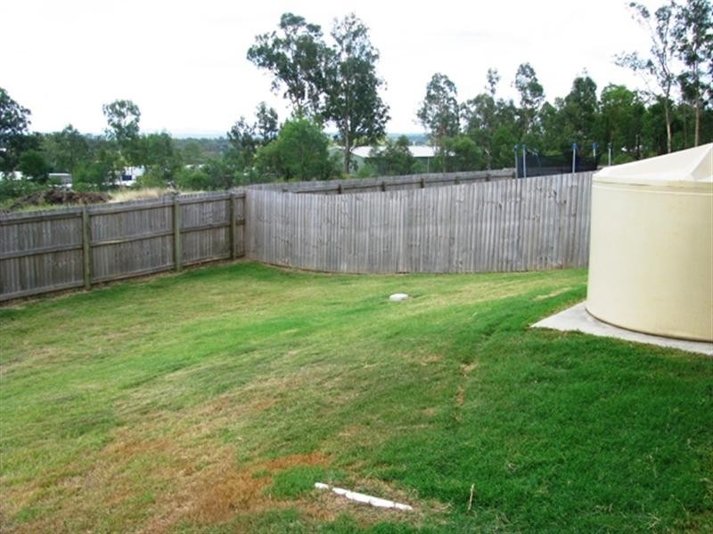 20 Benjamin Court, Yamanto QLD 4305