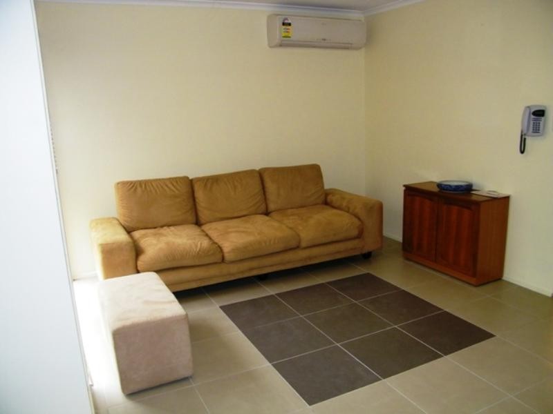 6/8 McGreavy Street, One Mile QLD 4305