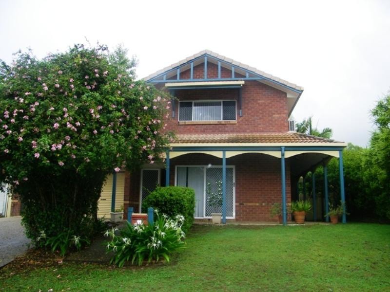 11 Jonquil Circuit, Flinders View QLD 4305