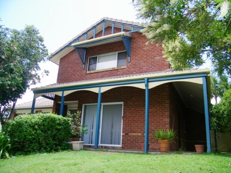 11 Jonquil Circuit, Flinders View QLD 4305