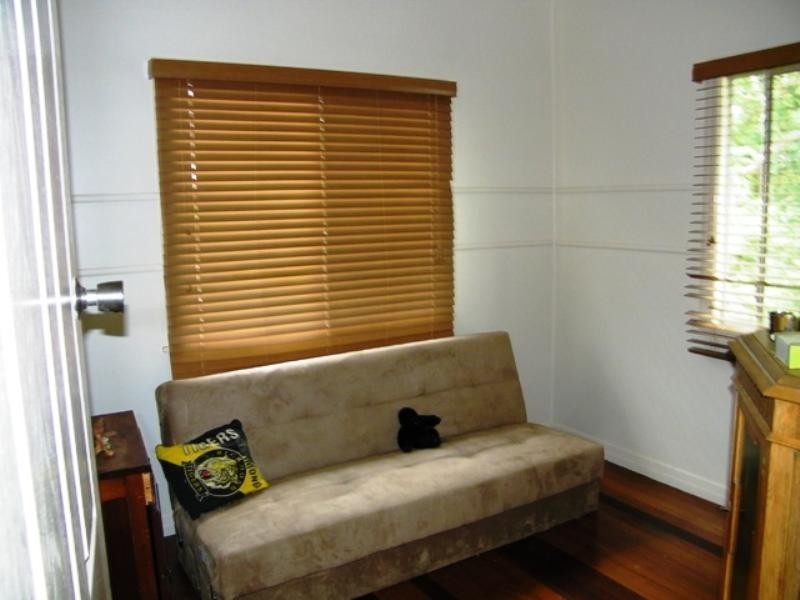 79 Woodford Street, One Mile QLD 4305