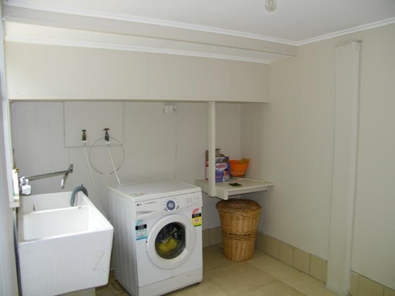 79 Woodford Street, One Mile QLD 4305