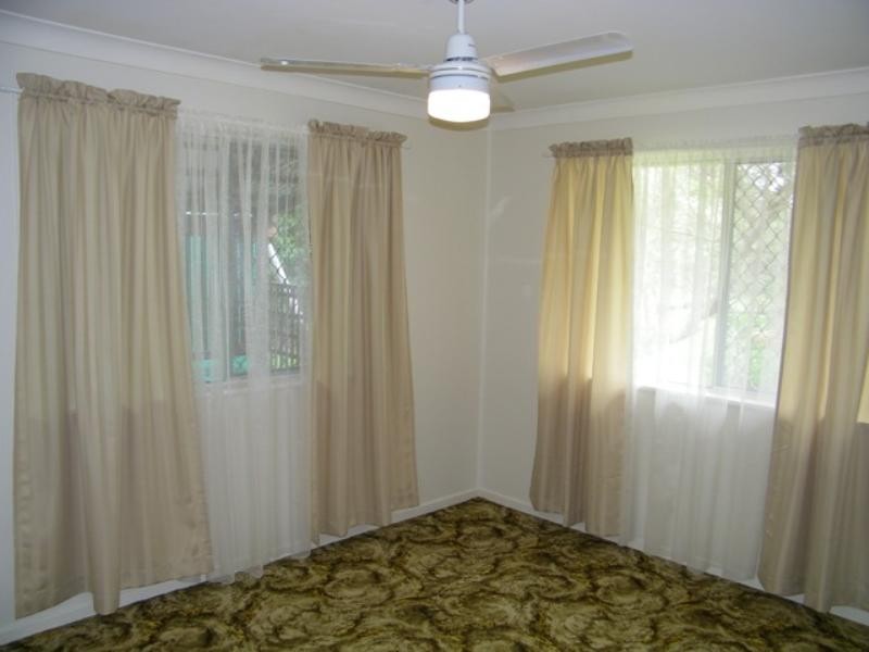 11 Frederick Street, Marburg QLD 4346