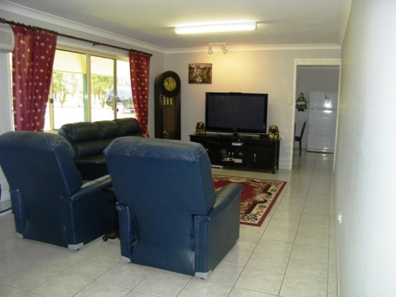 41 Willmotts Road, Warrill View QLD 4307