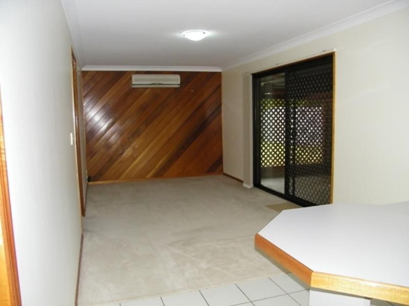 44 Ash Street, Yamanto QLD 4305