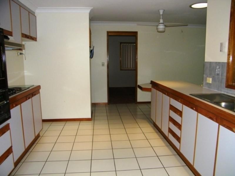 44 Ash Street, Yamanto QLD 4305