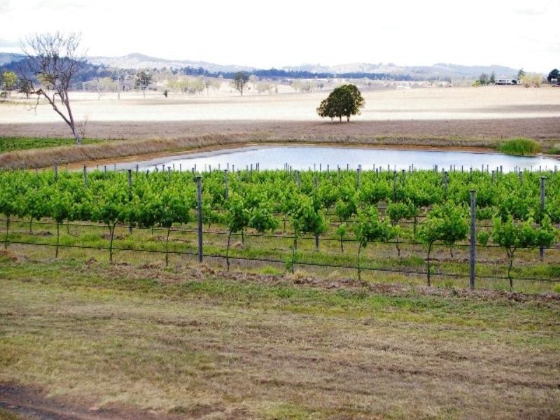 Peak Crossing QLD 4306