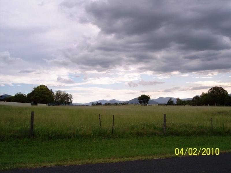 14 Charles Street, Kalbar QLD 4309