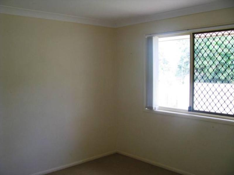 25 Kathleen Place, Yamanto QLD 4305