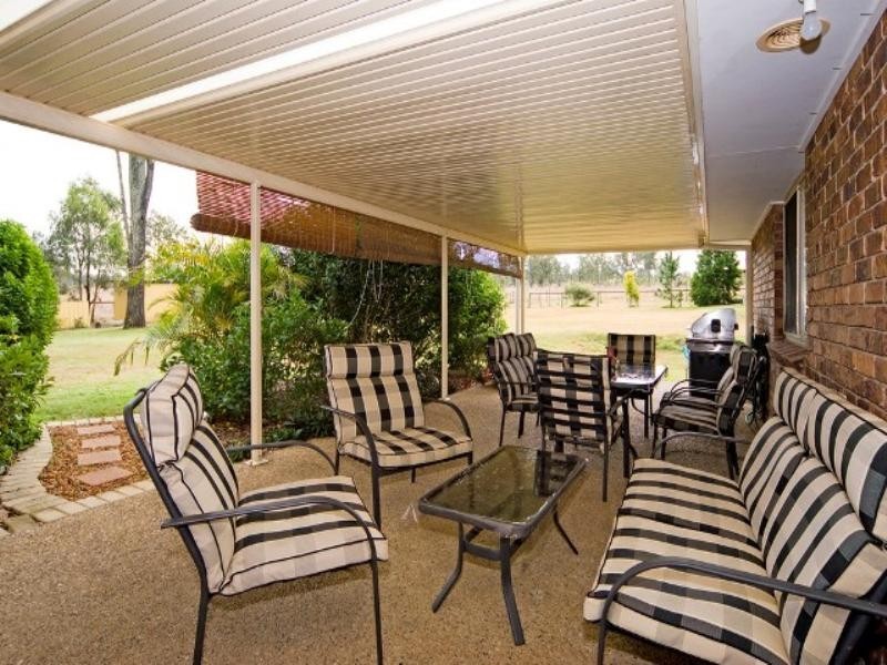 135 Coopers Road, Willowbank QLD 4306