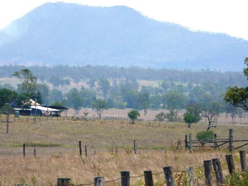 1507 Middle Road, Peak Crossing QLD 4306