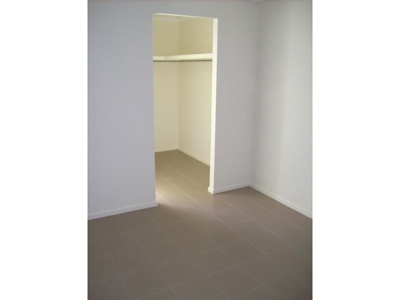 90 Jacaranda Drive, Yamanto QLD 4305