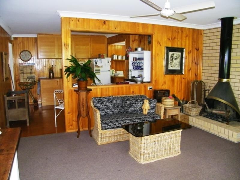 2 Hughes Road, Purga QLD 4306