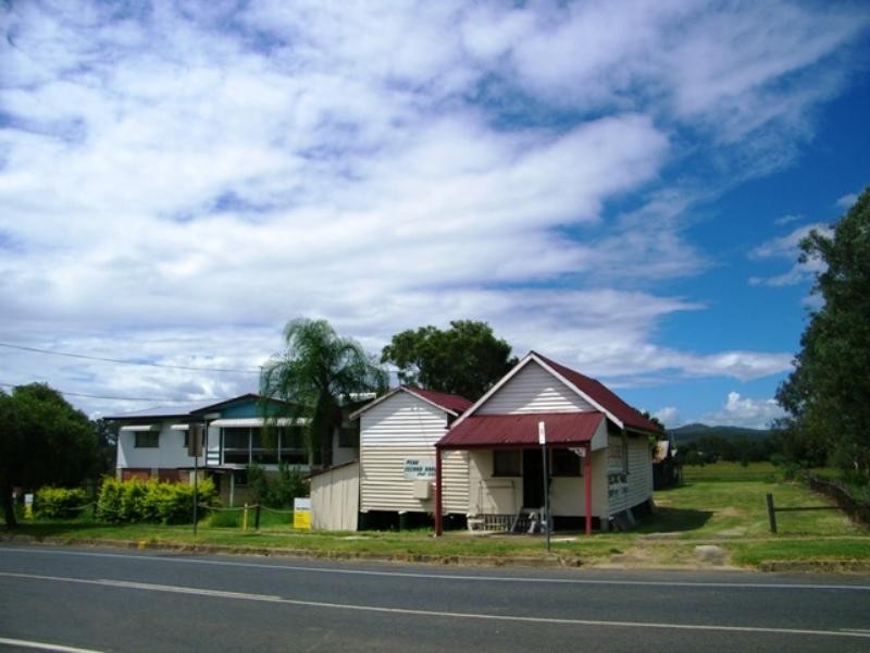 24 Fassifern Street, Peak Crossing QLD 4306