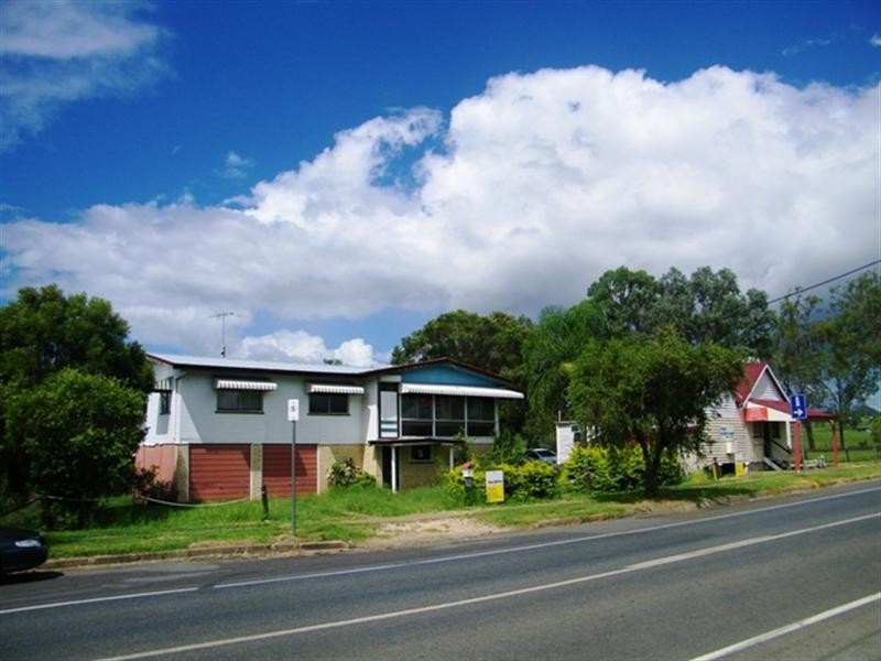 24 Fassifern Street, Peak Crossing QLD 4306