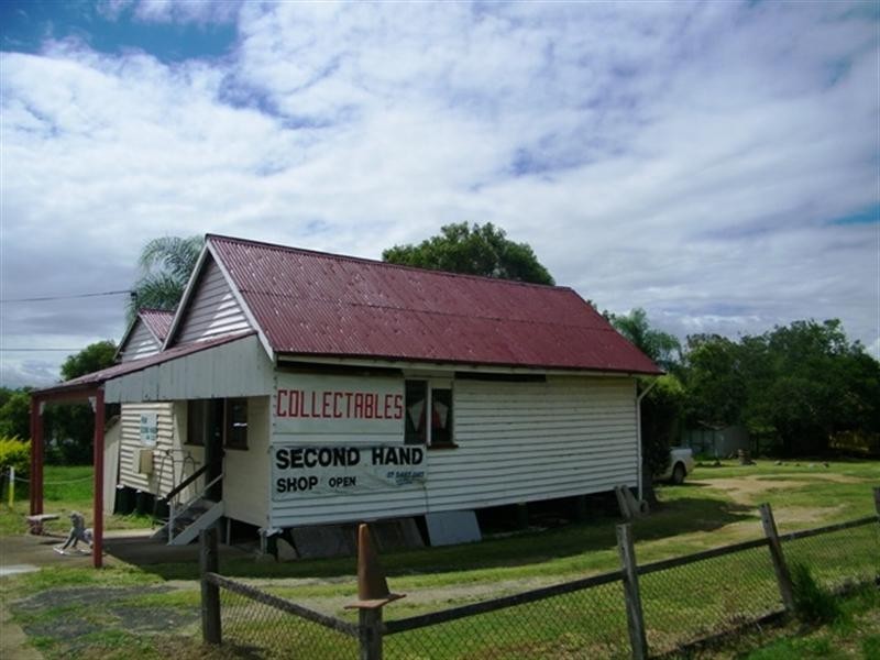 24 Fassifern Street, Peak Crossing QLD 4306