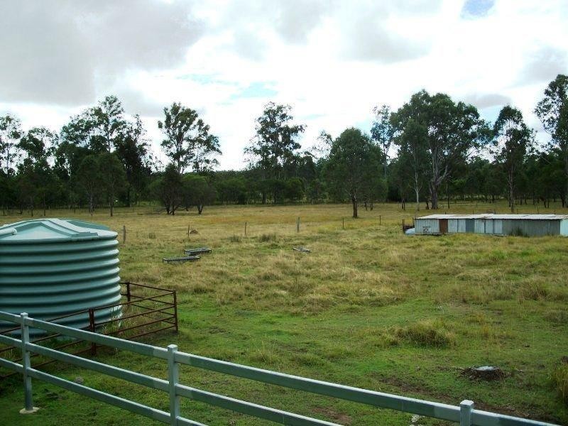 7354 Cunningham Highway, Mount Edwards QLD 4309